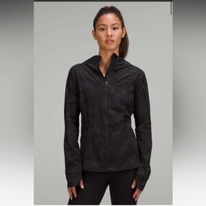 Lululemon Mist Over Windbreaker